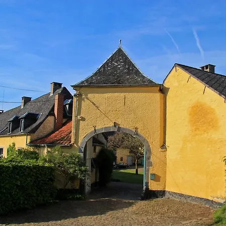 Hotel Cense De La Tour Nil Saint-Vincent