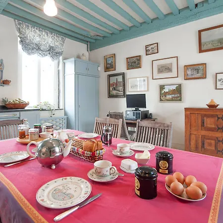 Hotel Cense De La Tour 3*