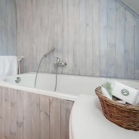 Hotel Cense De La Tour