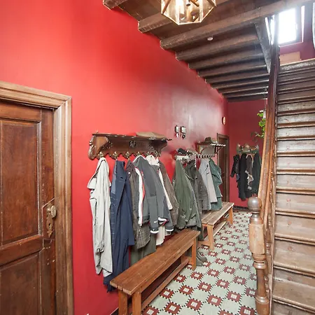 Hotell Cense De La Tour